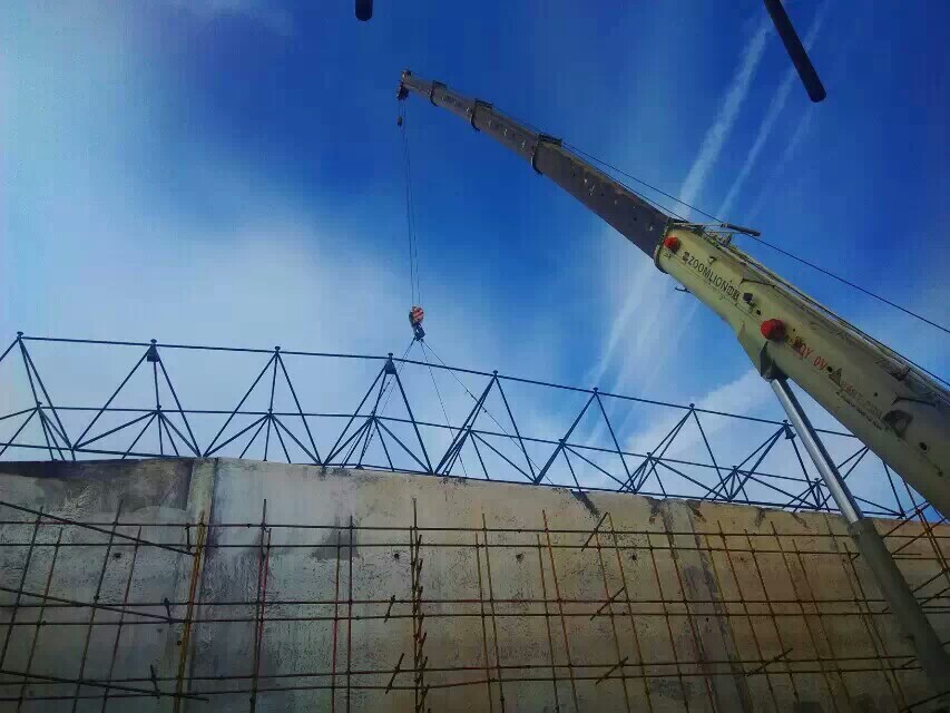 高安食堂网架结构工程